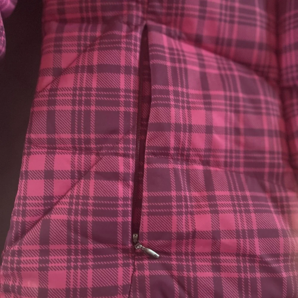 Columbia Plaid Puffer Jacket - Picture 5 of 6